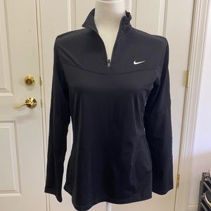 Nike Dri-Fit L golf/active-wear top Athlesiure
